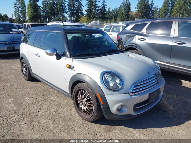 2011 MINI COOPER CLUBMAN WMWZF3C56BTY00766 Photo 0