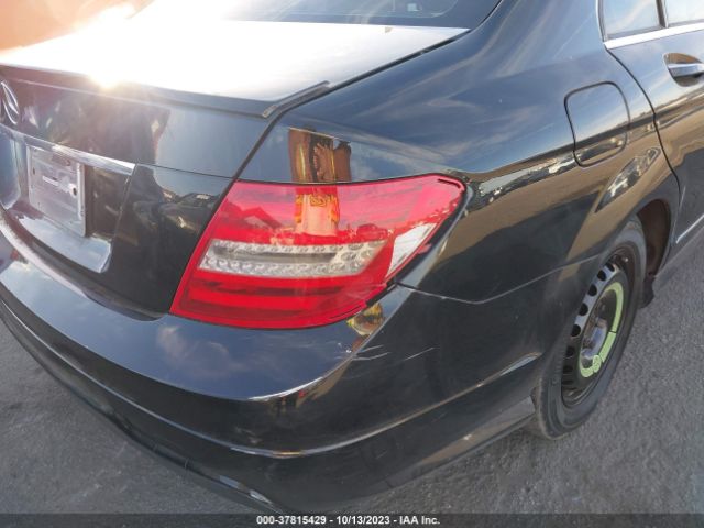 WDDGF4HBXER307498 Mercedes-Benz C 250 Sport/luxury