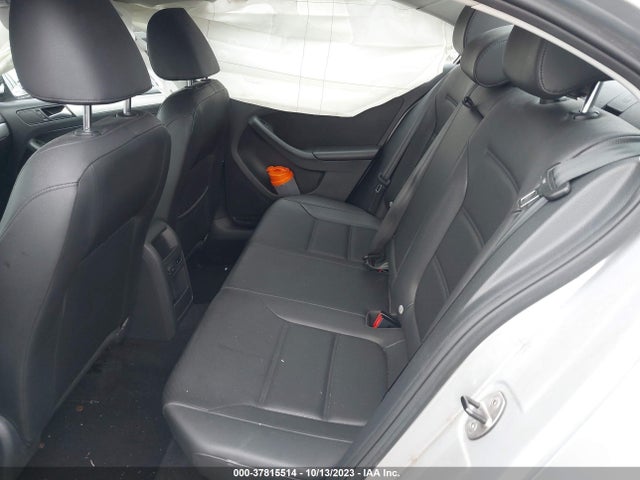 3VWD17AJ5EM440909 Volkswagen Jetta Sedan Se