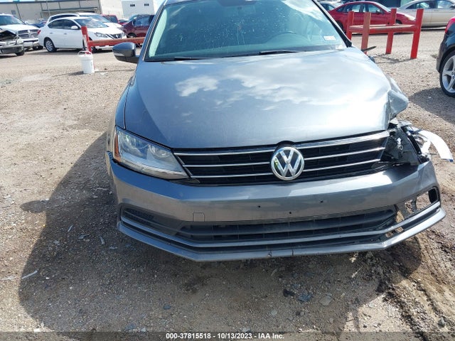 2017 VOLKSWAGEN JETTA 1.4T SE VIN: 3VWDB7AJ8HM372574