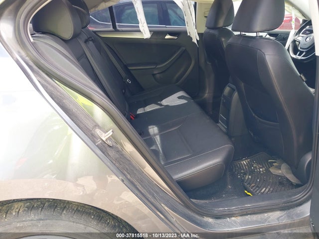 2017 VOLKSWAGEN JETTA 1.4T SE VIN: 3VWDB7AJ8HM372574