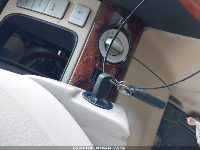 2006 LINCOLN NAVIGATOR LUXURY/ULTIMATE VIN: 5LMFU28596LJ26058
