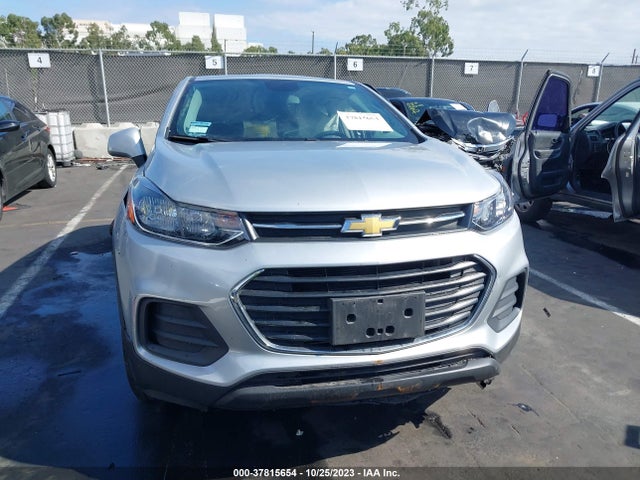 Chevrolet TRAX LS 2022 KL7CJKSM6NB525157 Image 12