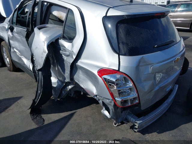Chevrolet TRAX LS 2022 KL7CJKSM6NB525157 Image 6