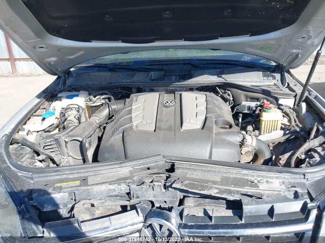 Продаж на аукціоні авто 2013 Volkswagen Touareg Lux, vin: WVGEP9BP2DD006473, номер лоту: 37815742