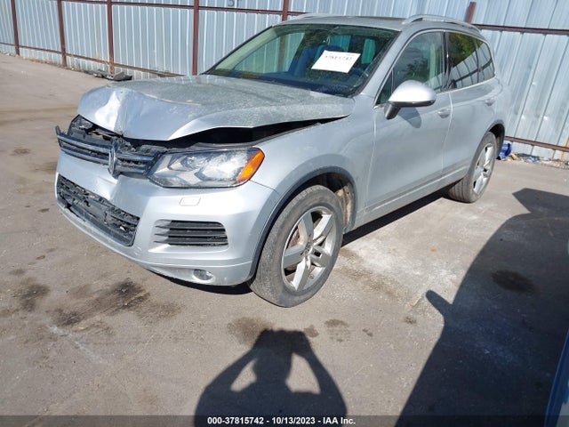 Продаж на аукціоні авто 2013 Volkswagen Touareg Lux, vin: WVGEP9BP2DD006473, номер лоту: 37815742