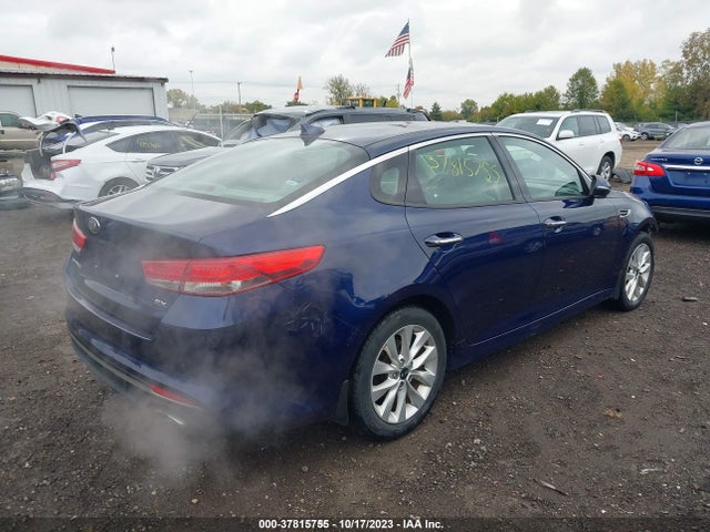 KIA OPTIMA EX 2018 5XXGU4L34JG219690 Image 4