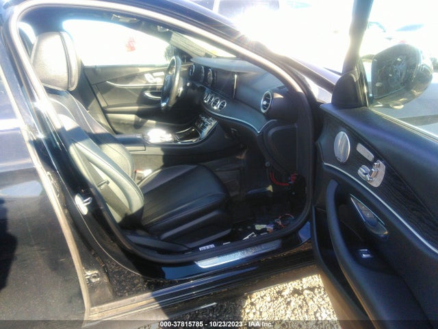 2017 MERCEDES-BENZ E 300 4MATIC VIN: WDDZF4KB9HA162989