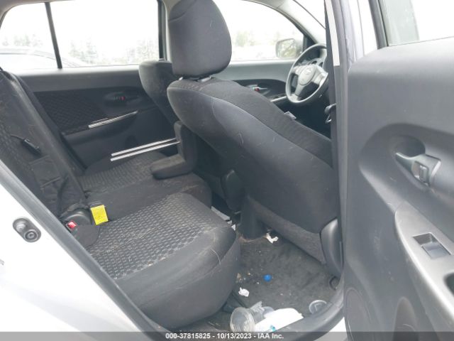 JTKKUPB44E1040369 Scion XD
