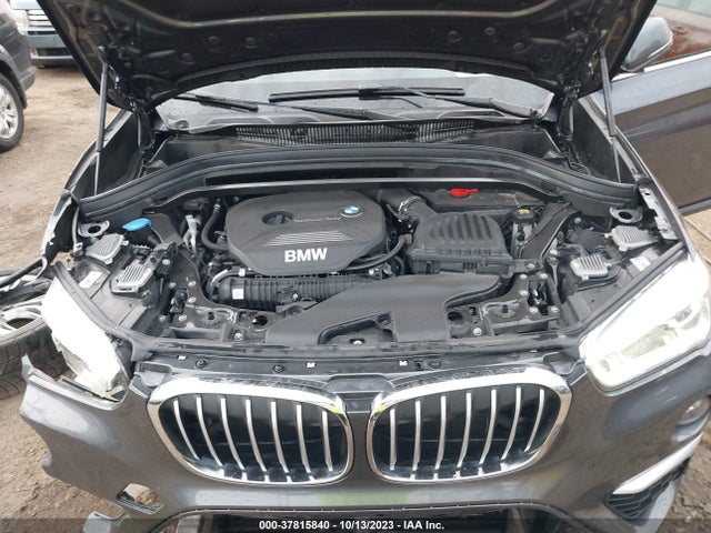 BMW X1 Xdrive28i 2017 WBXHT3Z34H4A58406 Image 10