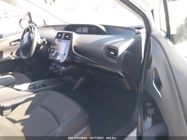 2021 TOYOTA PRIUS L VIN: JTDKAMFUXM3134381