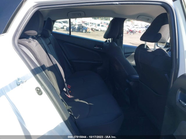 2021 TOYOTA PRIUS L VIN: JTDKAMFUXM3134381