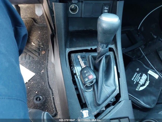 Toyota COROLLA LE 2016 5YFBURHE6GP435915 Image 11
