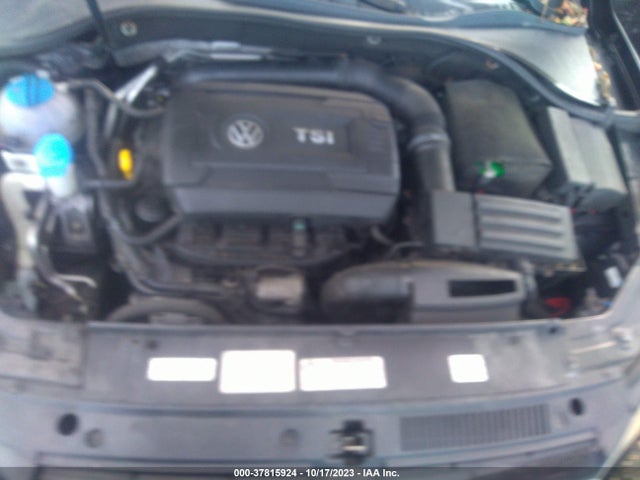 1VWBT7A39EC054286 Volkswagen Passat Se W/sunroof
