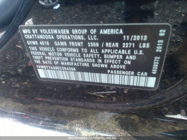 1VWBT7A39EC054286 Volkswagen Passat Se W/sunroof