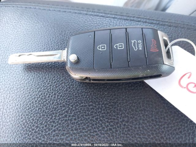 5XXGM4A78FG374305 KIA Optima Lx