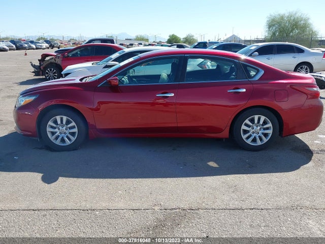 Nissan Altima 2.5 S 2018 1N4AL3AP6JC257498 Image 14