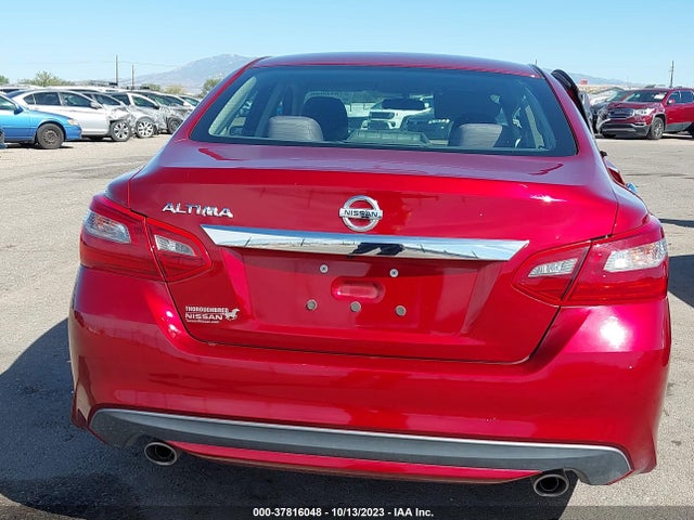 Nissan Altima 2.5 S 2018 1N4AL3AP6JC257498 Image 16