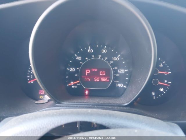 KNDJN2A29E7718565 KIA Soul Base