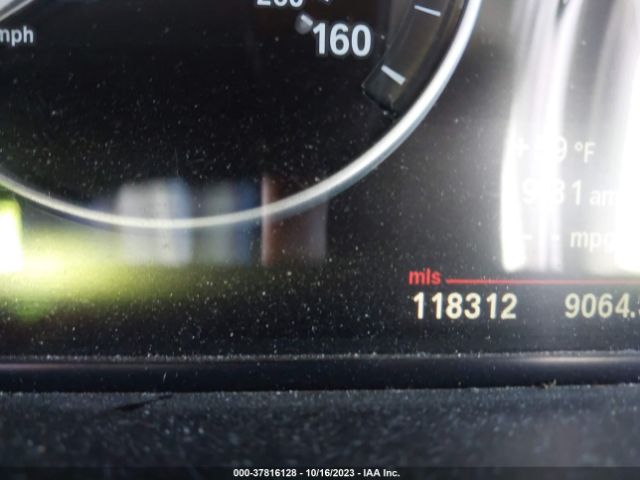 2012 BMW 5 SERIES WBAXG5C55CDW84570 Photo 6