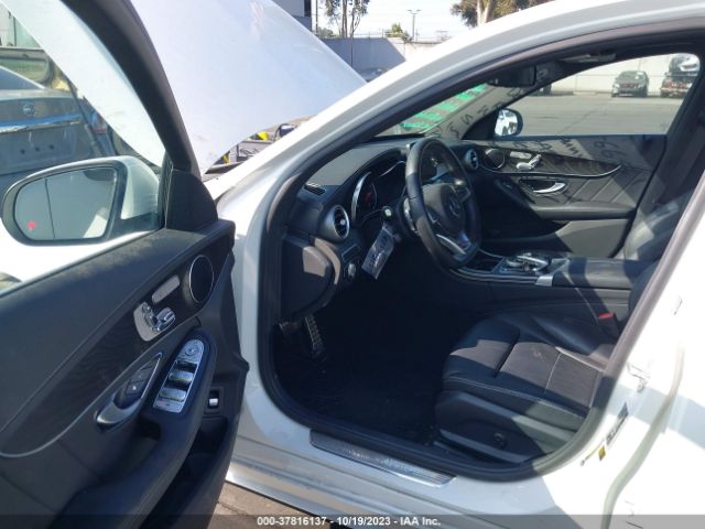 55SWF4JB9GU102164 Mercedes-Benz C-class C 300
