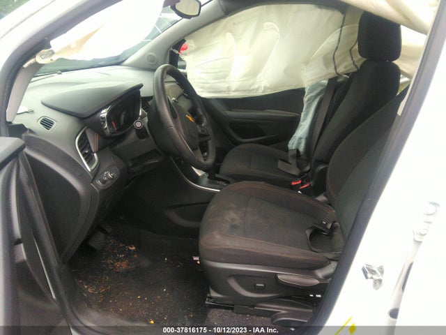 Chevrolet TRAX LS 2020 KL7CJKSB5LB091695 Image 5