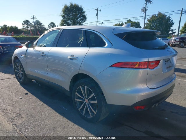 2017 JAGUAR F-PACE SADCK2BN8HA095073 Photo 2