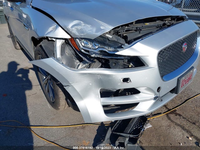 2017 JAGUAR F-PACE SADCK2BN8HA095073 Photo 5