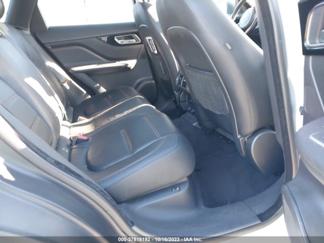 2017 JAGUAR F-PACE SADCK2BN8HA095073 Photo 7