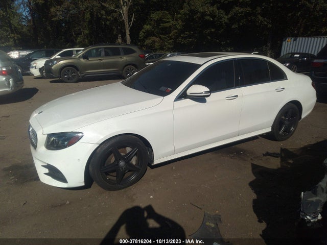 2017 Mercedes-benz E-class E 300 მანქანა იყიდება აუქციონზე, vin: WDDZF4KB7HA053219, აუქციონის ნომერი: 37816204
