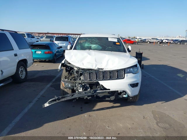 2017 JEEP GRAND CHEROKEE ALTITUDE 4X4 VIN: 1C4RJFAG2HC876789