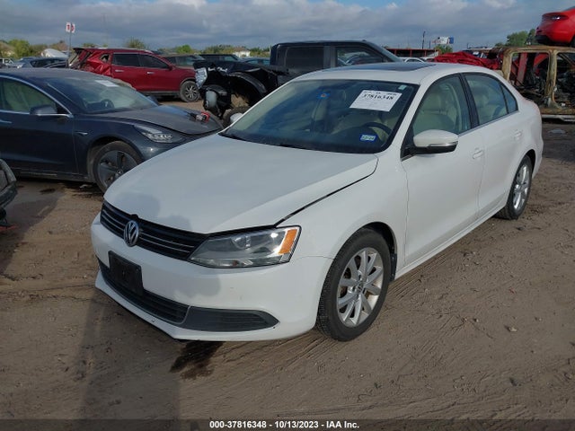 3VWD17AJ7EM354534 Volkswagen Jetta Sedan Se