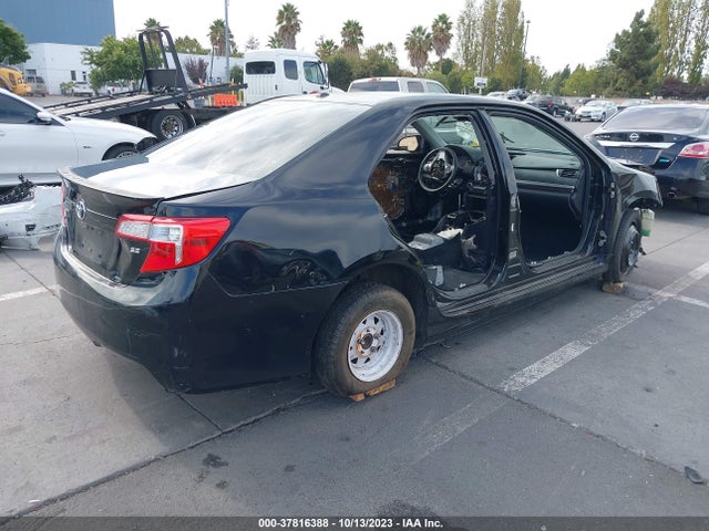 Toyota CAMRY SE 2014 4T1BF1FK1EU350819 Image 4
