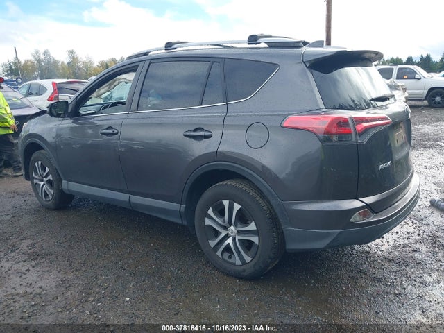Toyota RAV4 LE 2017 JTMZFREV3HJ701894 Image 3