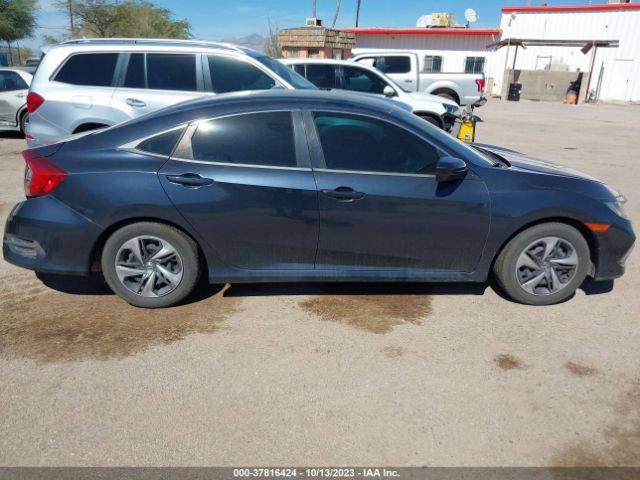 2HGFC2F68KH563676 Honda Civic Sedan Lx