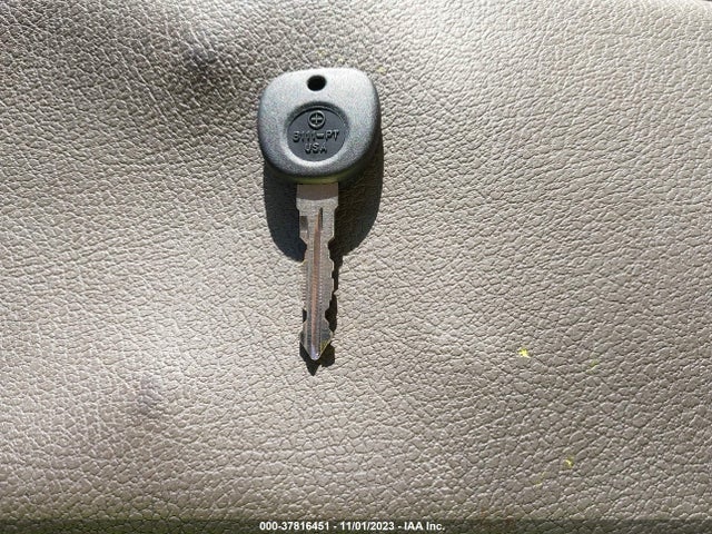 2007 GMC SIERRA 2500HD SLE2 VIN: 1GTHK236X7F515555