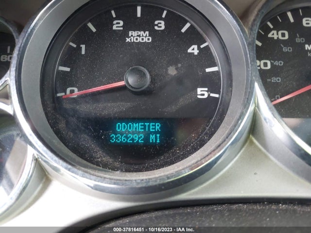 2007 GMC SIERRA 2500HD SLE2 VIN: 1GTHK236X7F515555