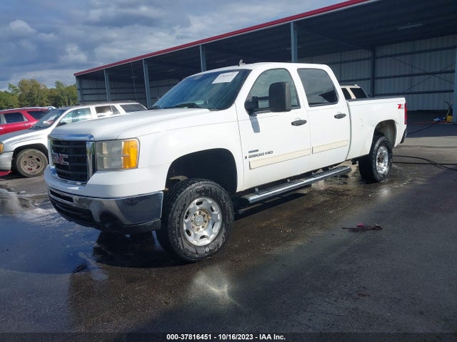 2007 GMC SIERRA 2500HD SLE2 VIN: 1GTHK236X7F515555