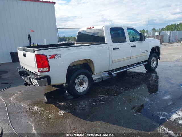 2007 GMC SIERRA 2500HD SLE2 VIN: 1GTHK236X7F515555