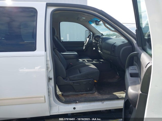 2007 GMC SIERRA 2500HD SLE2 VIN: 1GTHK236X7F515555