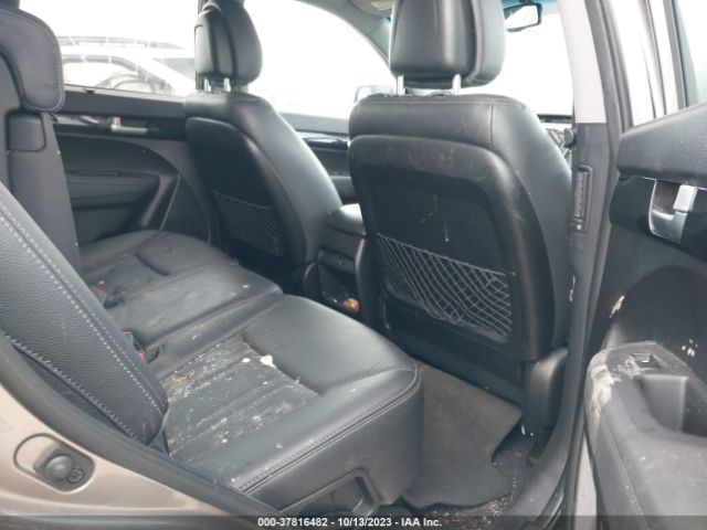 5XYKTCA6XFG652986 KIA SORENTO LX