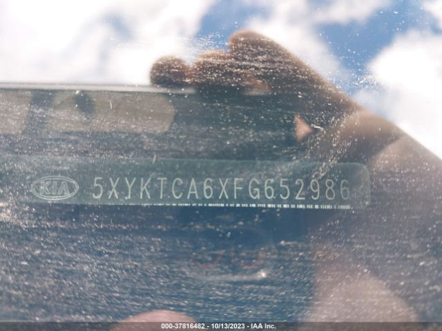 5XYKTCA6XFG652986 KIA SORENTO LX