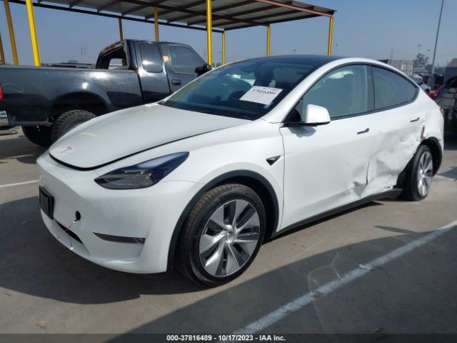 7SAYGDEE4PF869032 Tesla Model Y Long Range