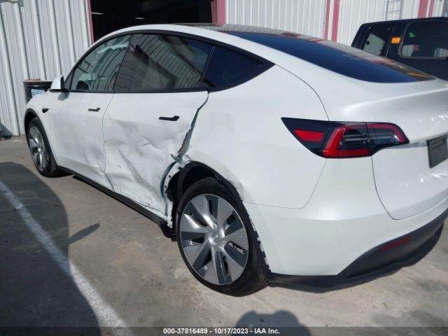 7SAYGDEE4PF869032 Tesla Model Y Long Range