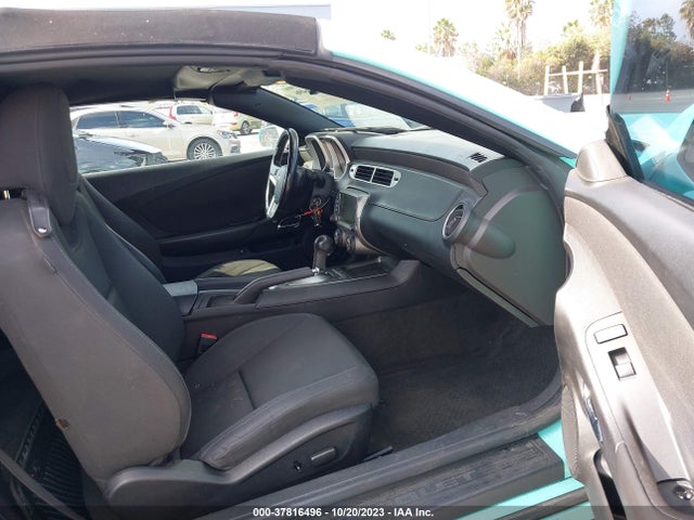 Chevrolet CAMARO LT 2014 2G1FB3D39E9271431 Image 5
