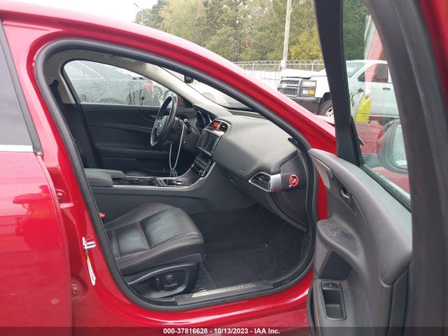 2017 JAGUAR XE SAJAE4BGXHA965107 Photo 4