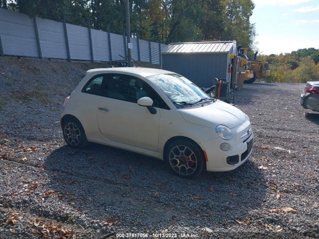 2015 FIAT 500 3C3CFFBRXFT625516 Photo 0