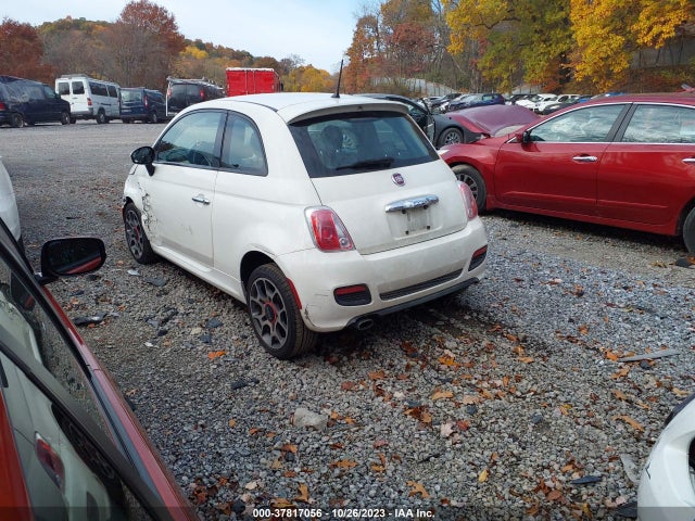 2015 FIAT 500 3C3CFFBRXFT625516 Photo 2
