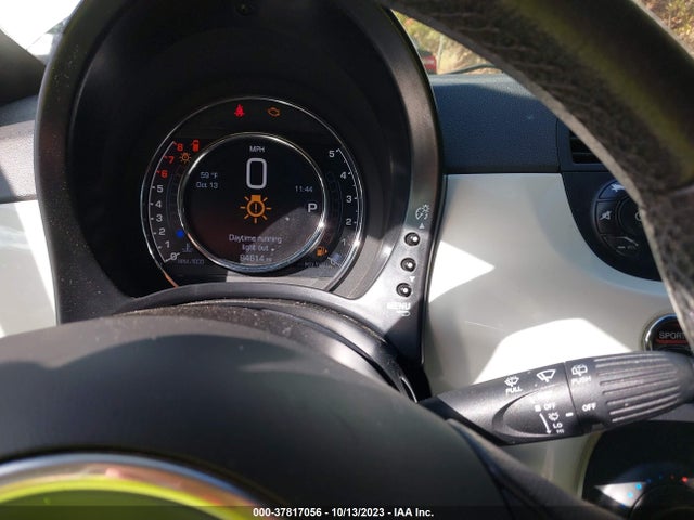 2015 FIAT 500 3C3CFFBRXFT625516 Photo 6