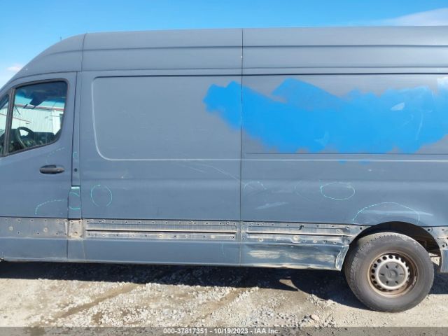 WD4PF1CD4KP148055 Mercedes-Benz SPRINTER VAN